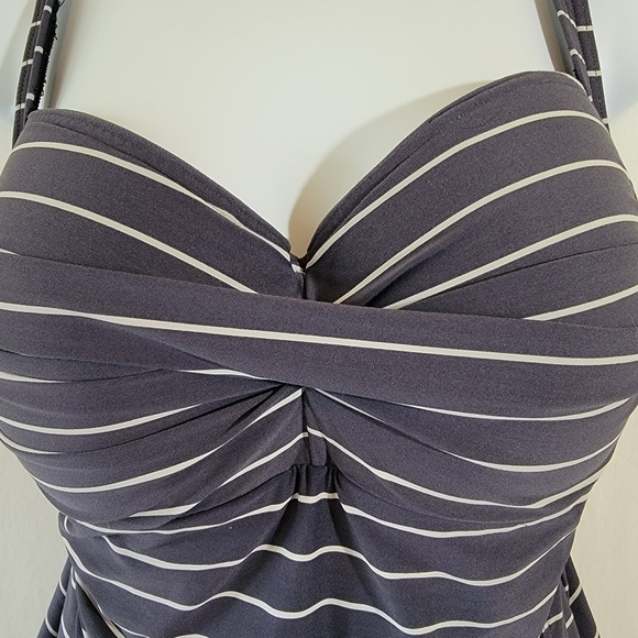 Bond-Eye Australia Tankini Sz 10 Gray/White Stripe Wired Bra Pleated Beach - Picture 3 of 9